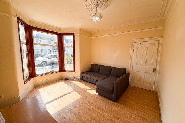 83 Cambridge Road, Ilford photo 5