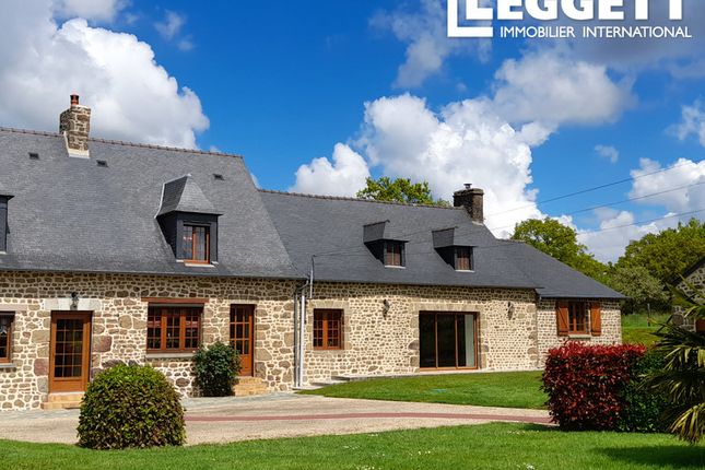 Thumbnail Villa for sale in Lassay-Les-Châteaux, Mayenne, Pays De La Loire
