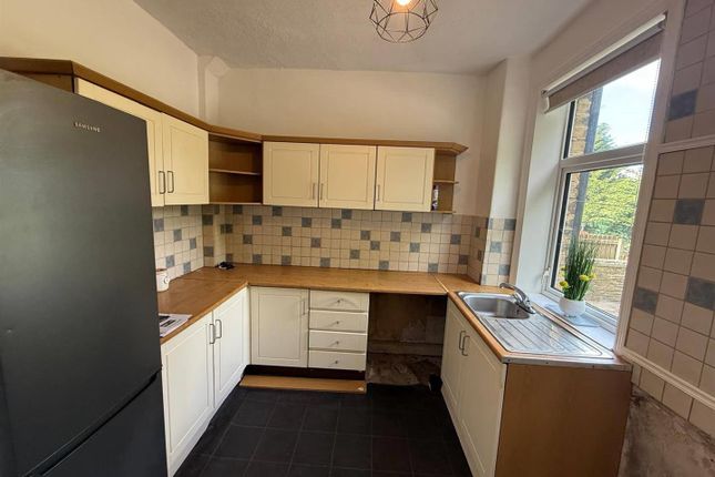 285, Bowling Hall Road, Bradford photo 3
