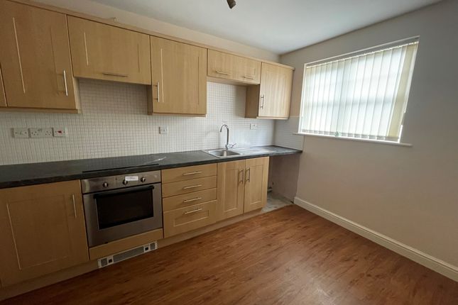 Thumbnail Flat for sale in Trooper Lane, Southowram, Halifax