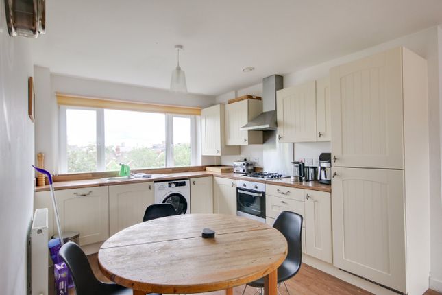 Kiln House, Fosters Place, East Grinstead photo 2