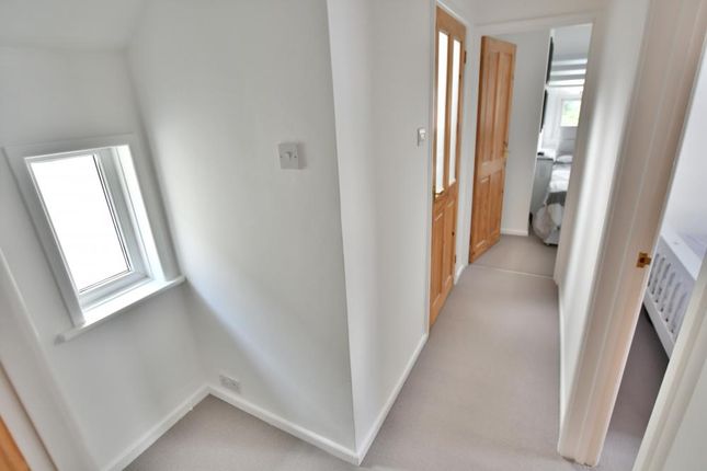 Lavender Cottage, 4 Sandy Lane, Colehill photo 3