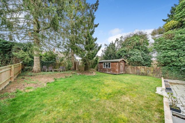 Semi-detached house for sale in Overthorpe, Oxfordshire