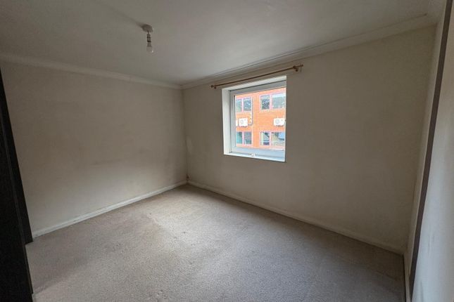 Flat 3, Ideal House, Exchange Street, Aylesbury photo 2