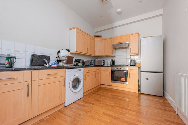 Flat 1, 43a, Seven Sisters Road, London photo 4