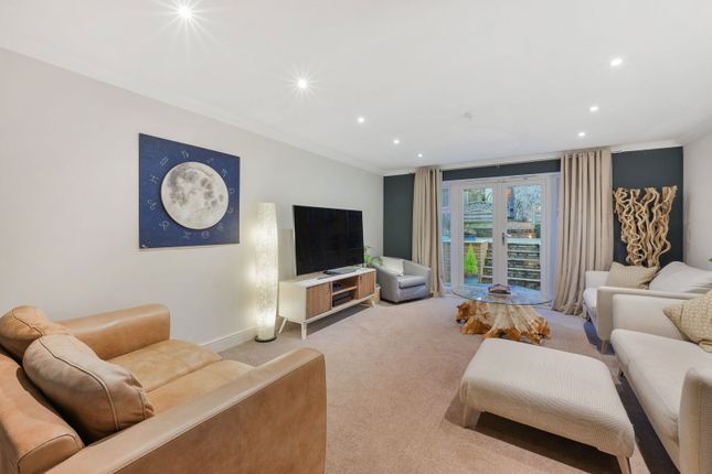 41b, Bluehouse Lane, Oxted photo 2