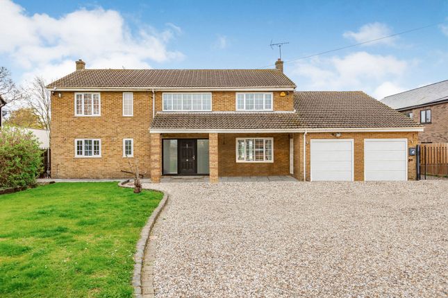 Thumbnail Detached house for sale in Orsett Road, Horndon-On-The-Hill