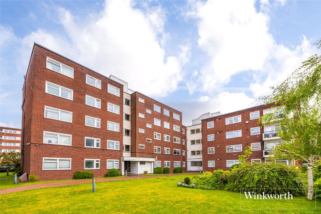 Thumbnail Flat for sale in Ballards Lane, Finchley, London