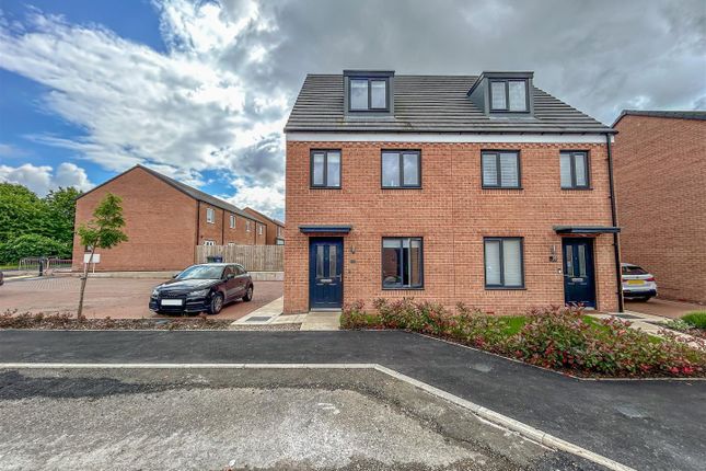 Thumbnail Property for sale in Red Kite Drive, Kenton Bank Foot, Newcastle Upon Tyne