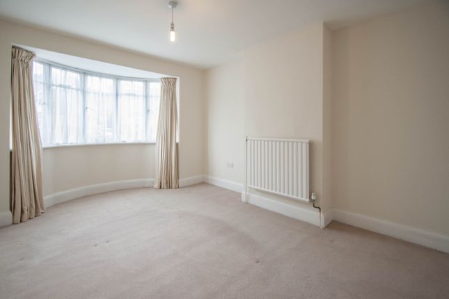 261, Ware Road, Hertford photo 5