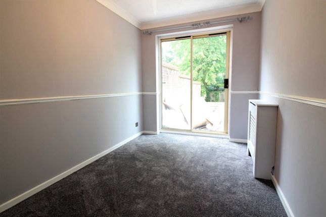 End terrace house to rent in Rivers Reach, Frome