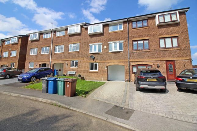 Thumbnail Town house to rent in Warwick Close, Bury
