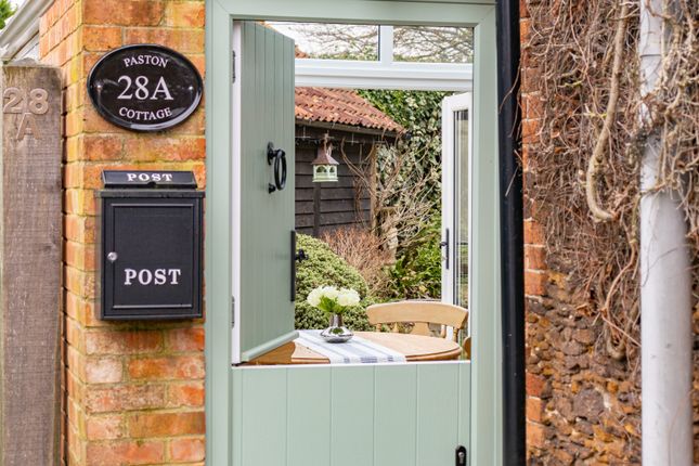 Paston Cottage, 28a Anmer Road, King's Lynn photo 2