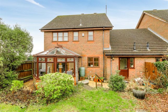 8, Pippin Close, Wellingborough photo 2
