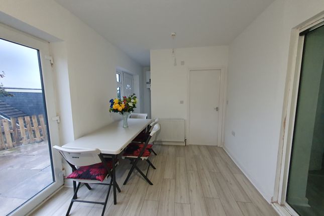 75, Ascot Drive, Bradford photo 3