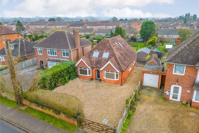 Thumbnail Detached house for sale in Northfield Road, Thatcham