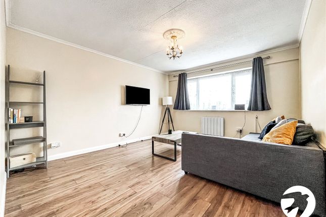 Flat for sale in London Road, Sittingbourne, Kent