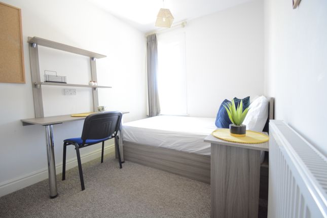 Room to rent in Burton Road, Lincoln