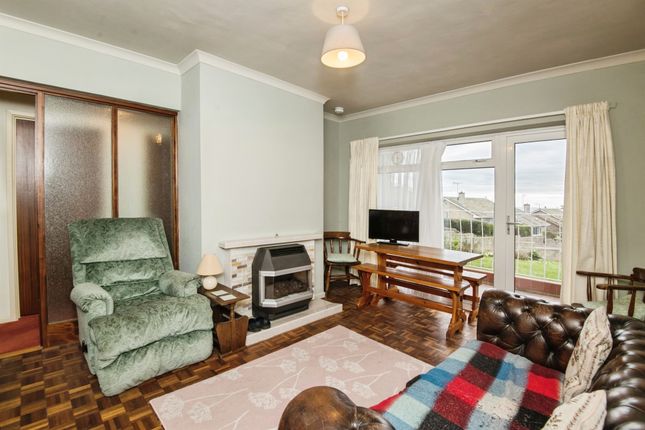 Flat 42, Fairfield Court, Fairfield Park, Lyme Regis photo 4