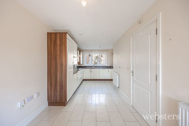 38 Brentwood, Norwich photo 3