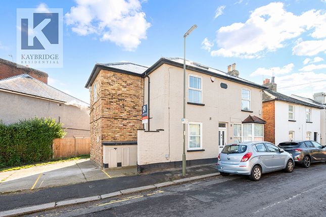 2-bed flat on Flat 4 Church Road, 19 Church Road, Epsom, £325,000