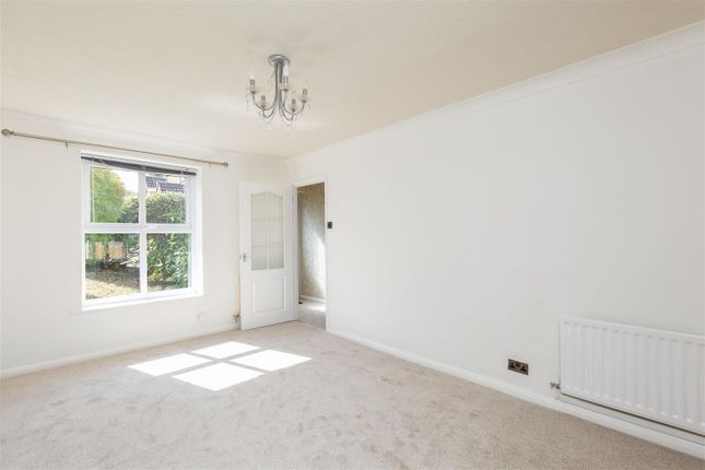 10, Ivy Bank, Preston photo 2