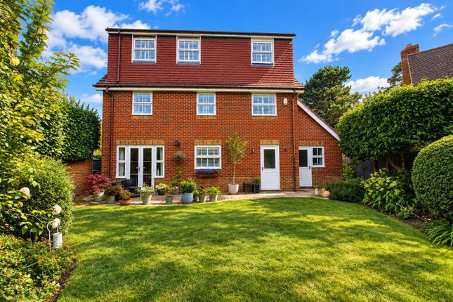 52, Kenny Drive, Carshalton Beeches photo 4