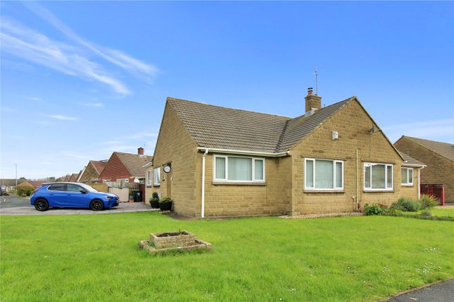 Thumbnail Bungalow for sale in Dart Avenue, Greenmeadow, Swindon