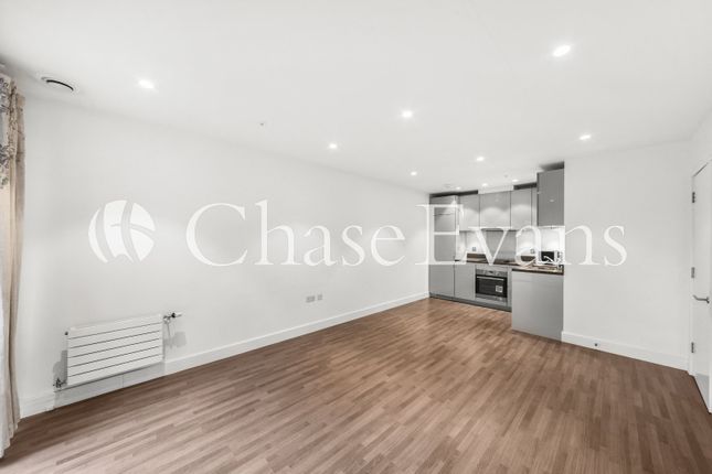 12a Barking Road photo 3