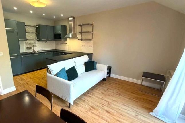 84 Abbey Street, London photo 2