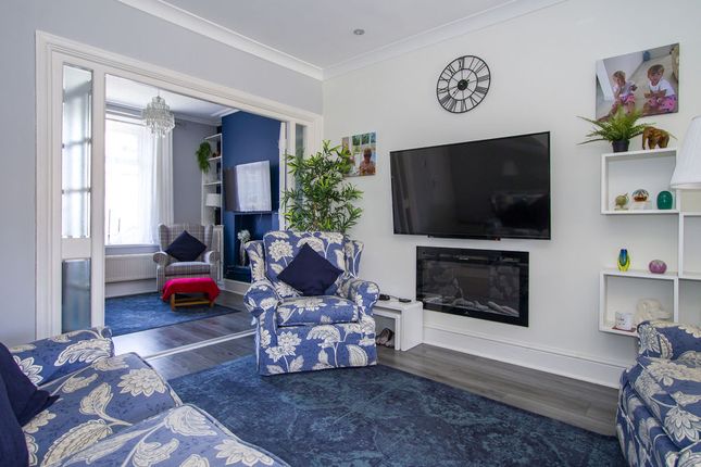 59, Grove Terrace, Penarth photo 4