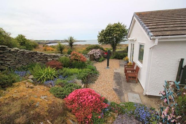 7, Craig Ddu Estate, Amlwch photo 4