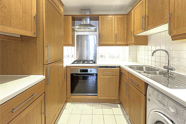 Flat 4, Michell House, 91, Heath Road, Twickenham photo 3