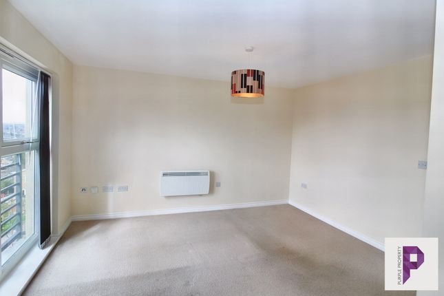 Flat to rent in Ward View, Kent