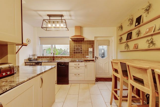 15, Manor Road, Frodsham photo 3