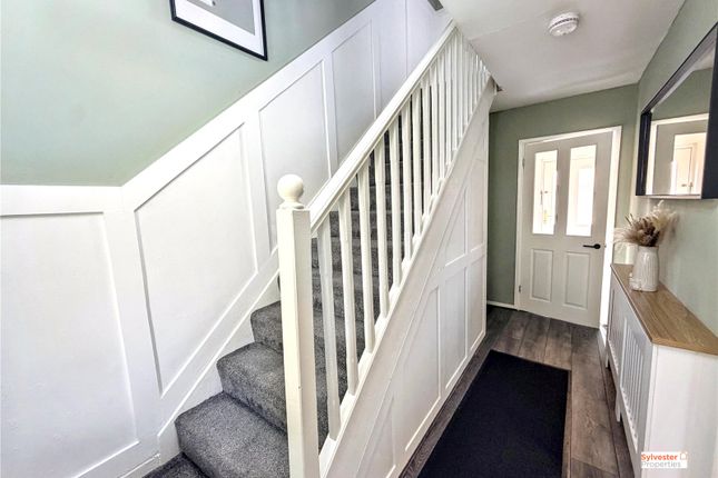 17, Cotswold Terrace, Stanley photo 2