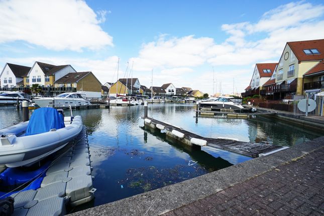 Q56 mooring c/o, 4, Tintagel Way, Portsmouth photo 2