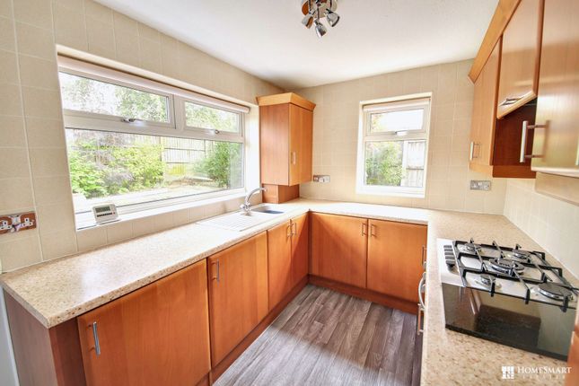 36 Heather Close, Runcorn photo 5