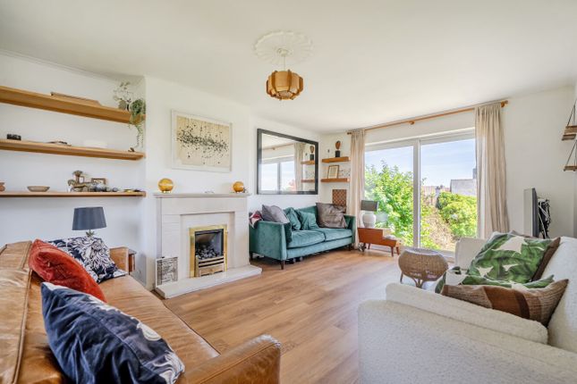32, Menhyr Drive, St. Ives photo 2
