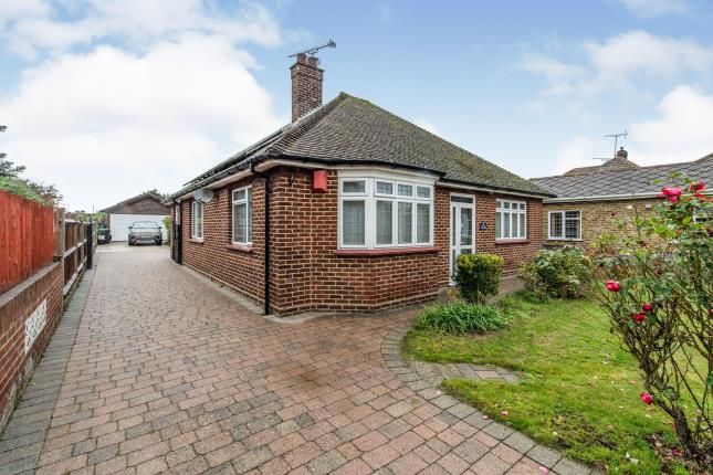 Cobham, Kent bungalows for sale | Buy houses in Cobham, Kent