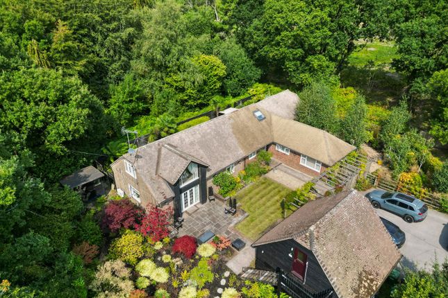 4-bed house on Hill Top Bungalow, Darwell Hill, Battle, £885,000
