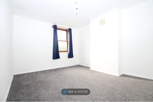 Rainham, Gillingham photo 3