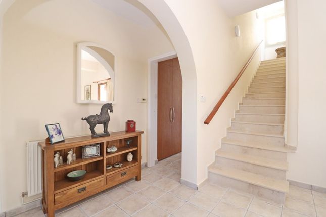Villa for sale in Kathikas, Pafos, Cyprus
