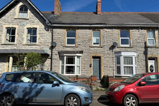 Thumbnail Terraced house for sale in Manor House Road, Glastonbury