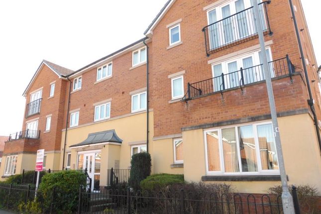 Thumbnail Flat to rent in Haverhill Grove, Wombwell, Barnsley