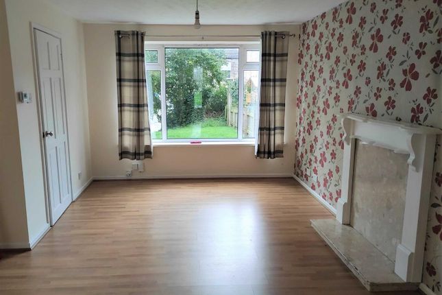 Thumbnail Terraced house to rent in Chestnut Grove, Calverley, Pudsey