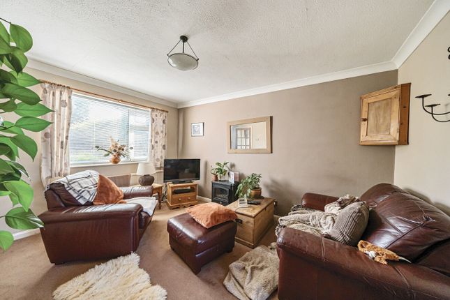 43, Inglemire Lane, East Riding of Yorkshi photo 2