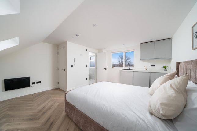 9, Stockport Road, London photo 4