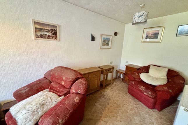 2 Heabrook Parc, Heamoor, Penzance photo 3