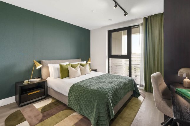 Flat 4, 115-129A, Mitre Bridge, London photo 3